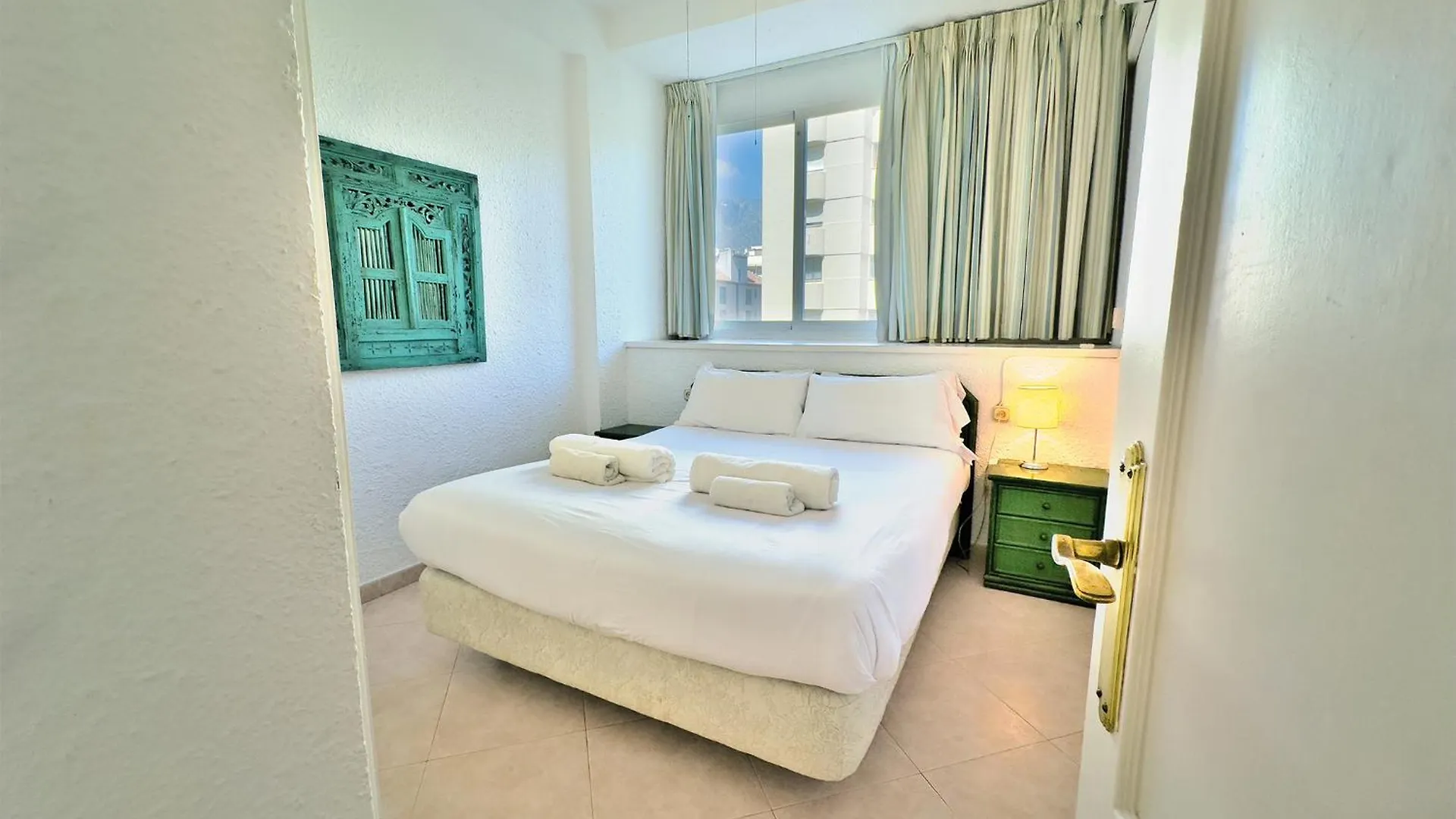 Skol 335. Fantastic Beachfront Apartment Facing South. Marbella Spain