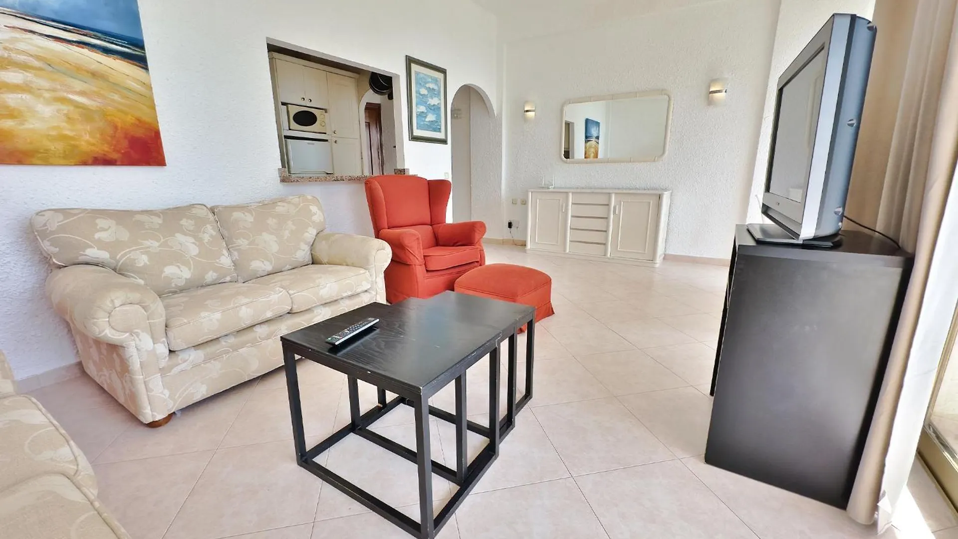 Skol 335. Fantastic Beachfront Apartment Facing South. Marbella