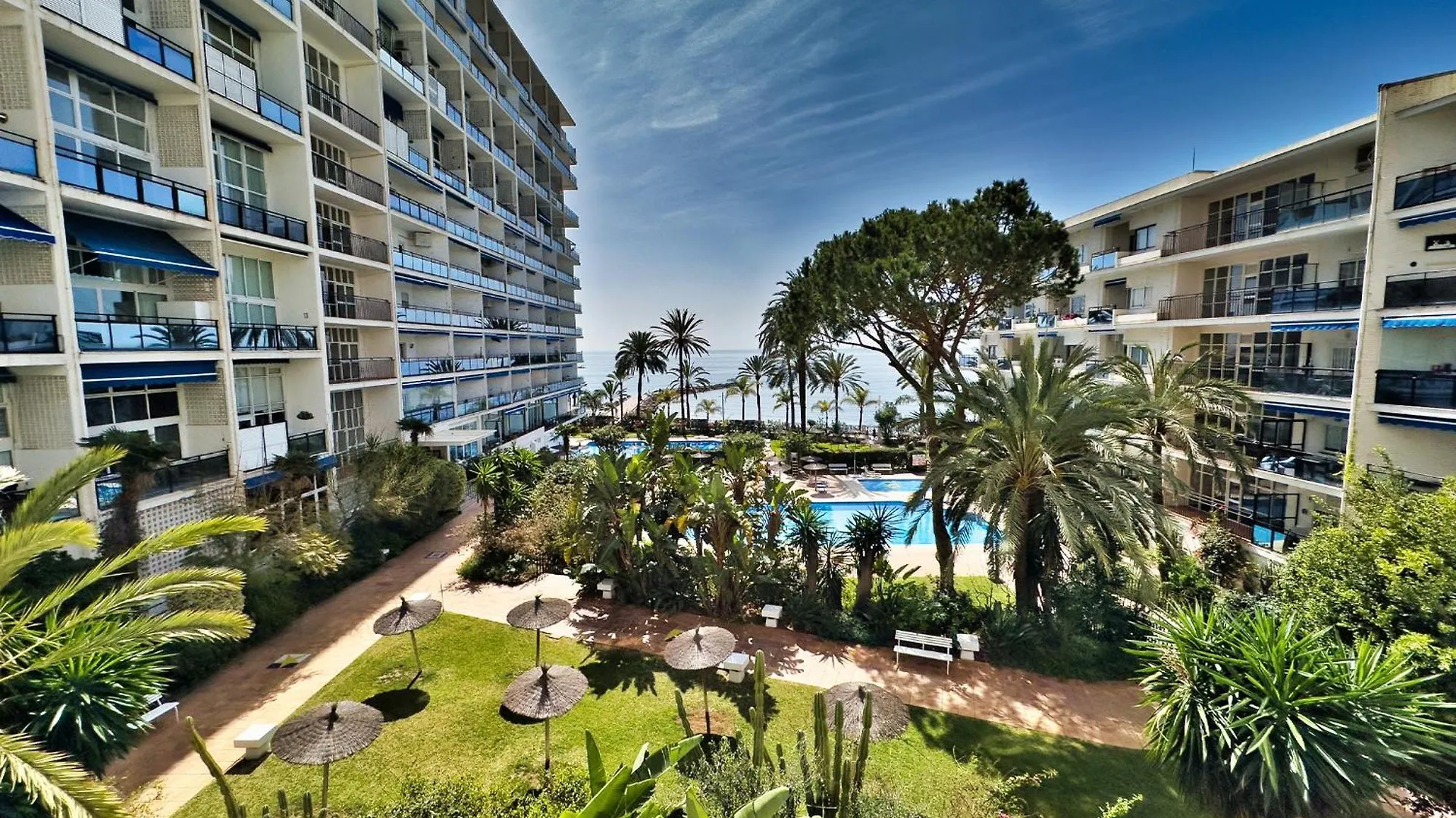 Skol 335. Fantastic Beachfront Apartment Facing South. Marbella 0*,